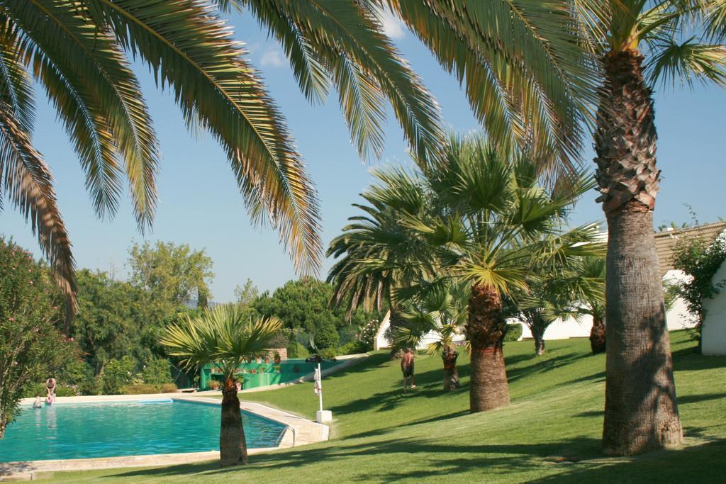 Capitalmoura Mouragolf Village Виламура Екстериор снимка