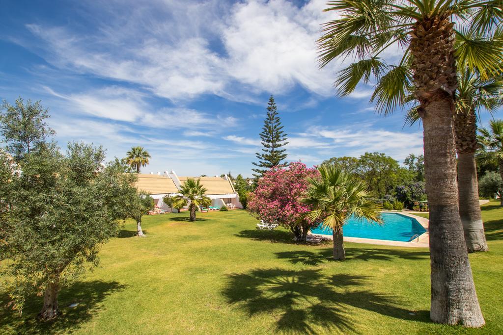 Capitalmoura Mouragolf Village Виламура Екстериор снимка