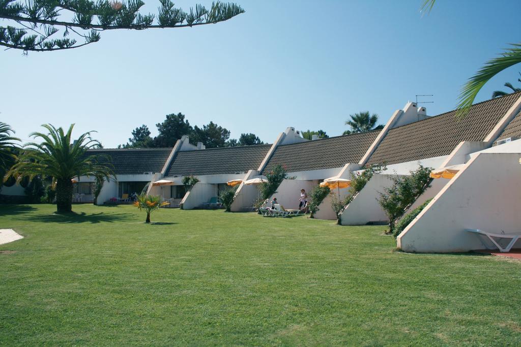 Capitalmoura Mouragolf Village Виламура Екстериор снимка